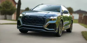 Audi Q8 2019 - 2025 outdoor Indoor Collector-Fit Car Cover Kit