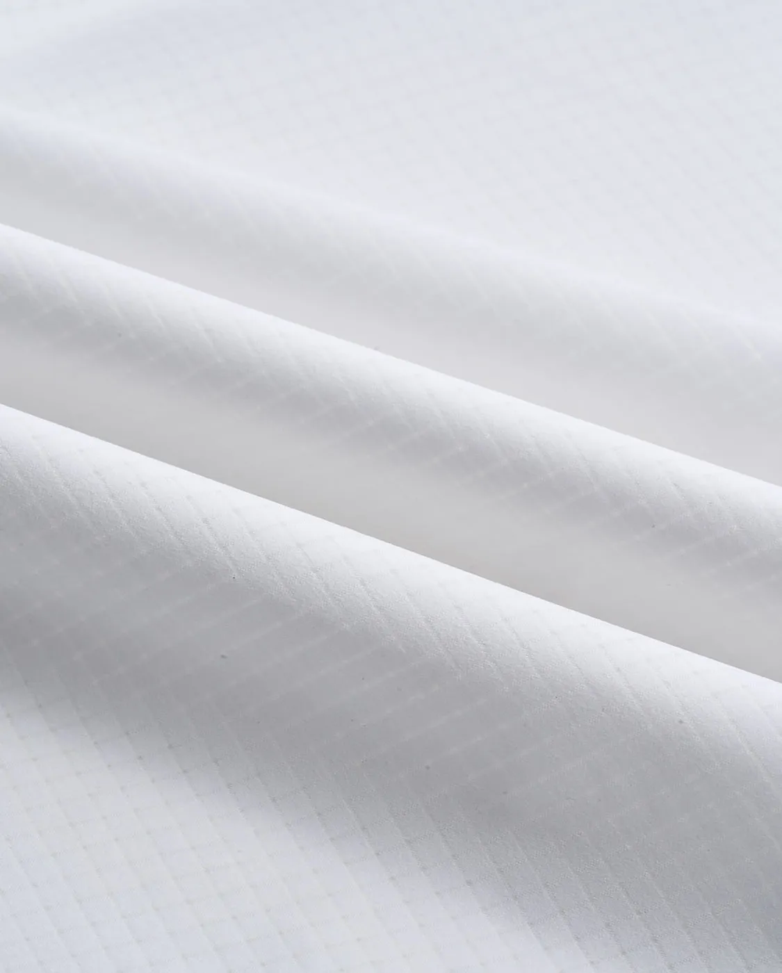 District Vision x 2XU Ultralight Desert Tee