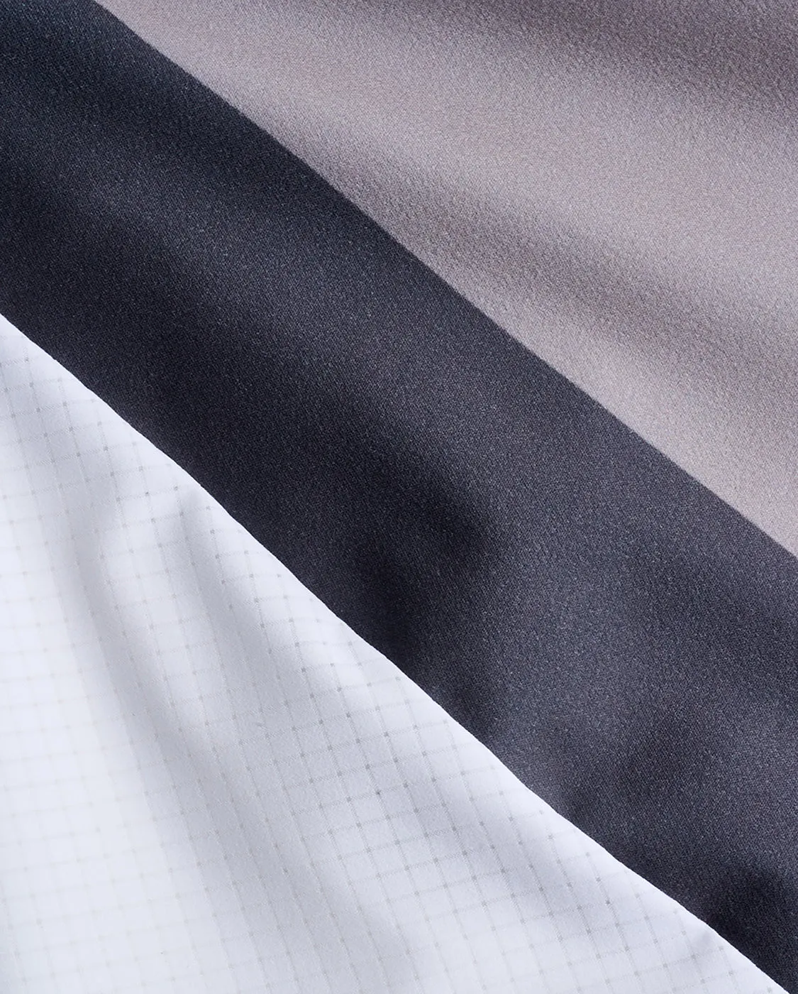 District Vision x 2XU Ultralight Desert Tee