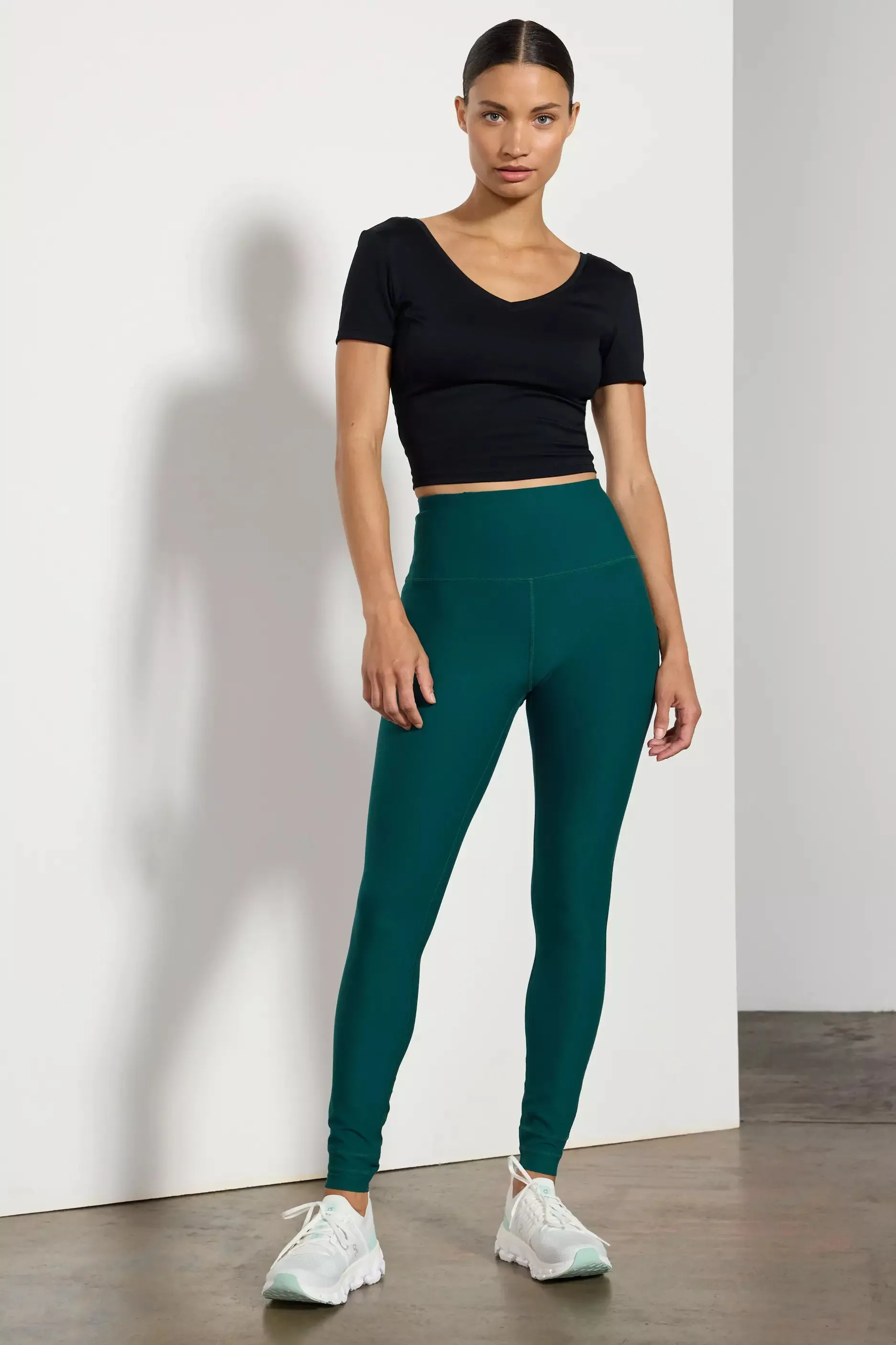 Explore Cut to Length Legging - Botanical Garden