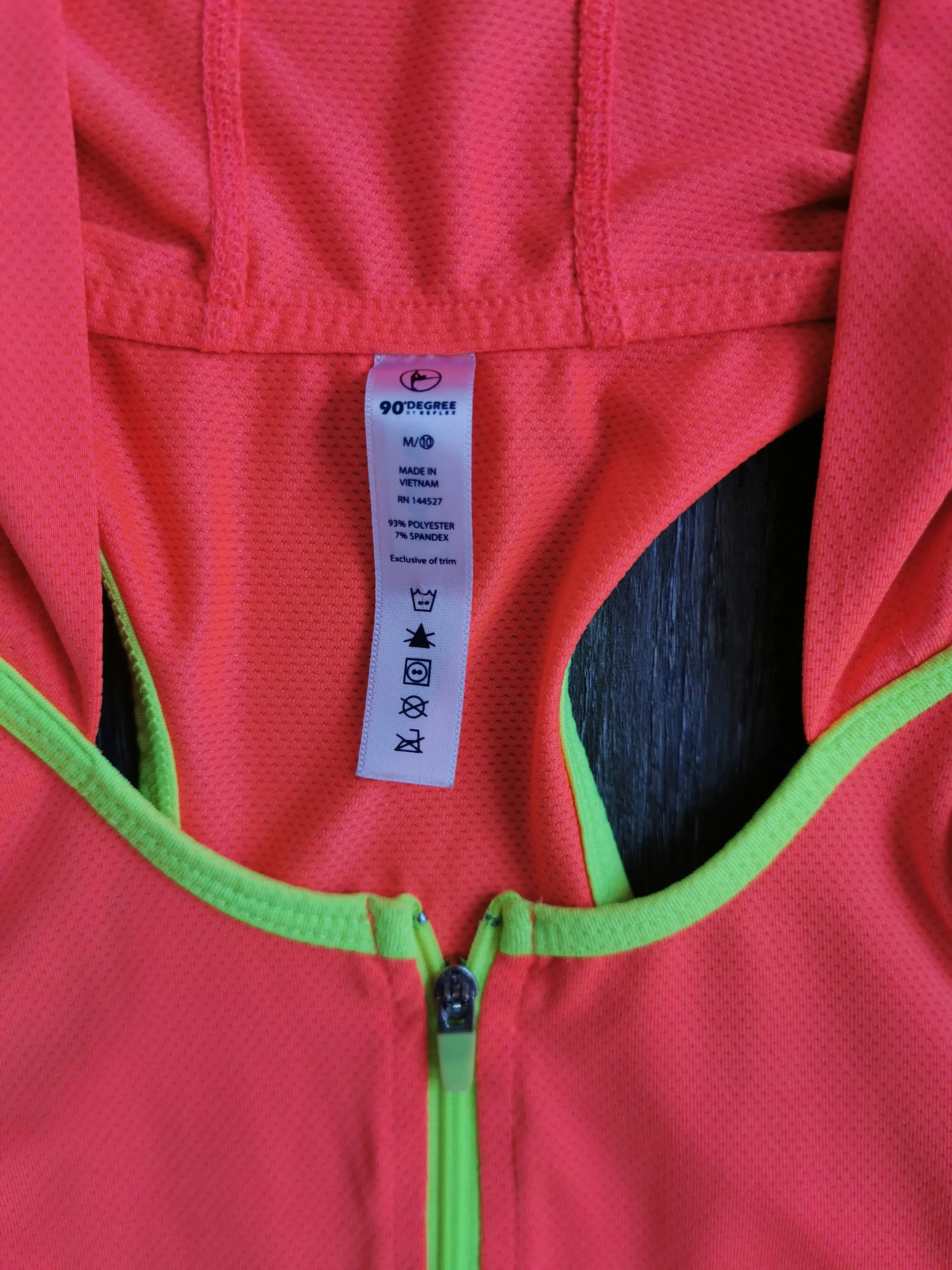 GIRL SIZE MEDIUM (10 YEARS) - REFLEX, Athletic Tank Top, Hooded EUC B35