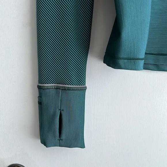 Lululemon Women’s Half Zip Jacket 4 Two-Tone Ribbed Green Jasper / Blue Chill