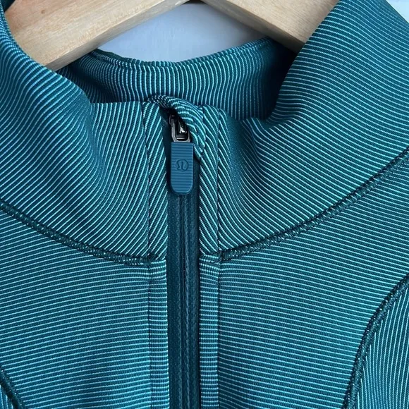 Lululemon Women’s Half Zip Jacket 4 Two-Tone Ribbed Green Jasper / Blue Chill