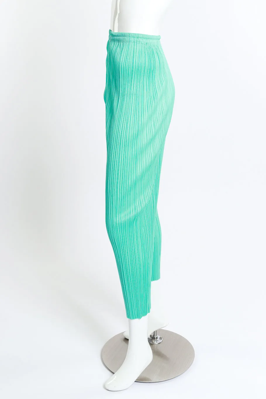Pleated Skinny Leg Pant